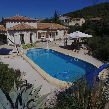 Serre Villa Oupia